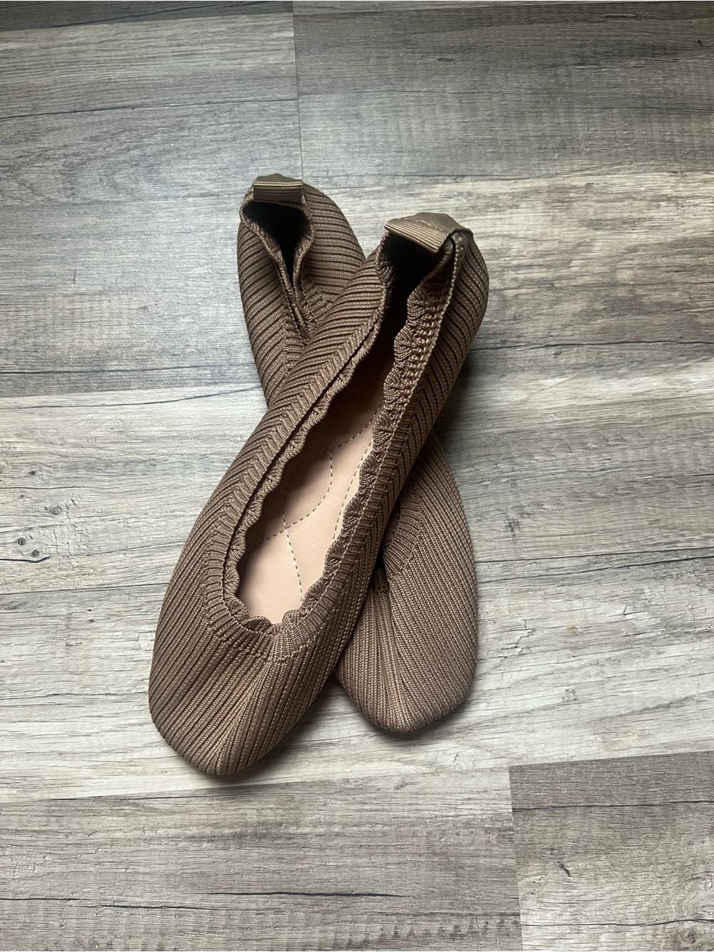 Women's Knit Slip-On Ballet Flats in Taupe Brown
